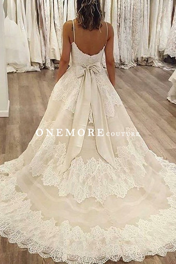 A Line Sleeveless Tiered Skirt Lace Wedding Dress