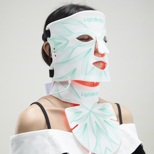 Near infrared Red Light Therapy Mask Led Facial Skin Care Machine Red Light Therapy Silicone Face Mask
