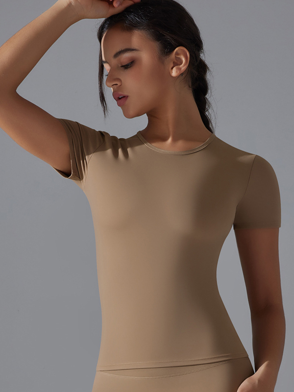 High-Stretch Slim-Fit Sports Short-Sleeve Top