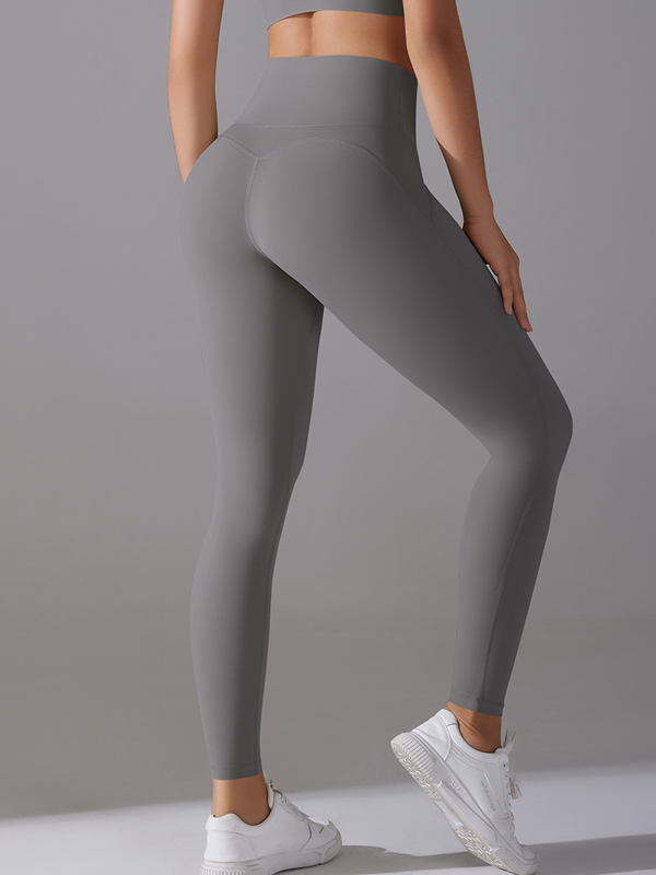 High-Waisted Tight Naked-Feel Yoga Capris