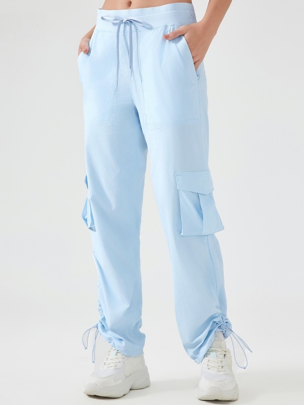 High-waisted straight-leg cargo pants