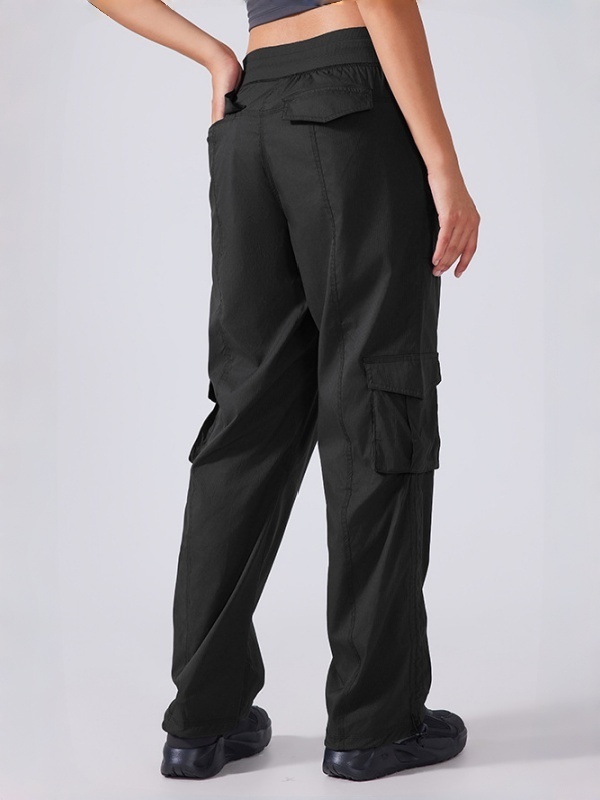 High-waisted straight-leg cargo pants