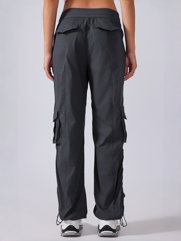High-waisted straight-leg cargo pants