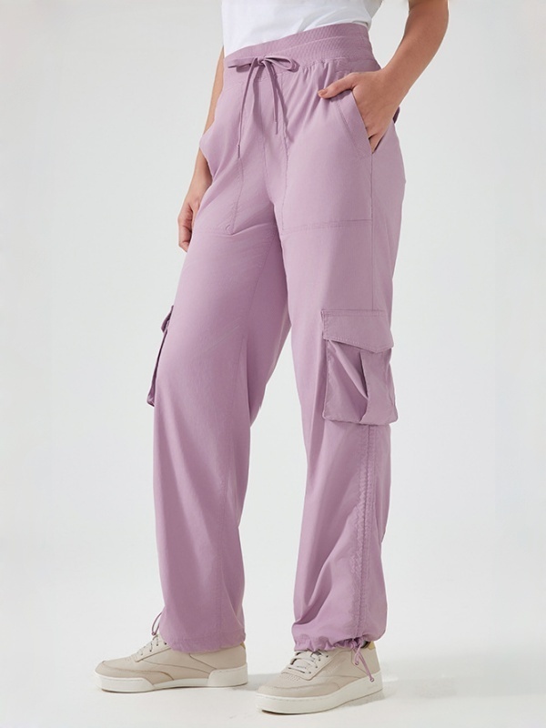 High-waisted straight-leg cargo pants