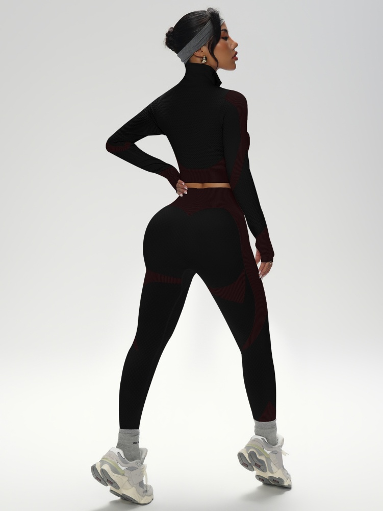 Long-Sleeve Seamless Yoga Set