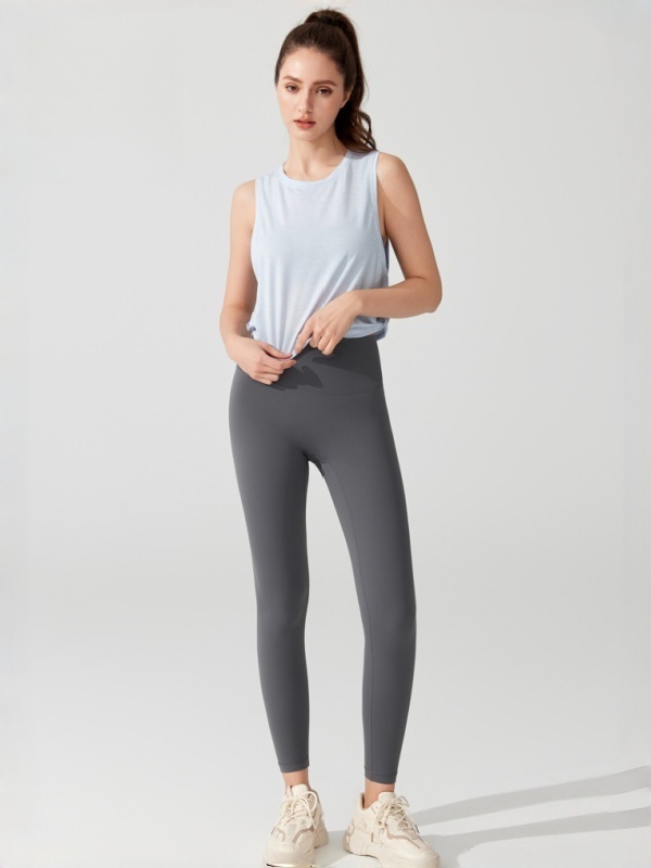 Loose-Fit Short Sleeve T-Shirt