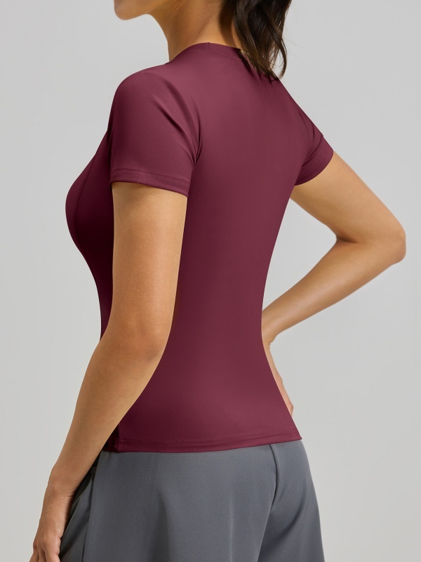 Crew Neck Slim-Fit Figure-Flattering Tight Sports Fitness Short Sleeve (High-Elasticity & Skin-Friendly Type)