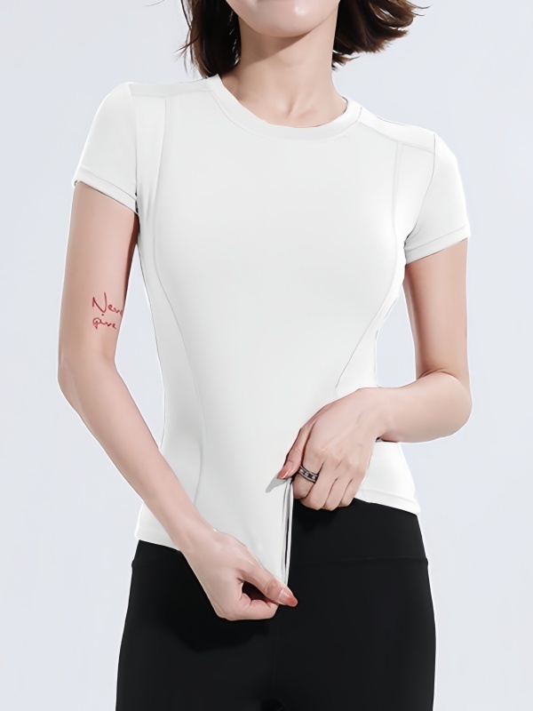 Flexvibe Plus-Size Breathable Mesh Yoga T-Shirt - Loose-Fit Gym Outdoor Running