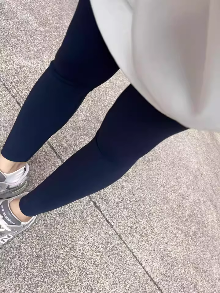 Flexvibe Buttery Soft High Waisted Yoga Leggings - Abdomen Smoothing Tummy Control & Moisture Wicking