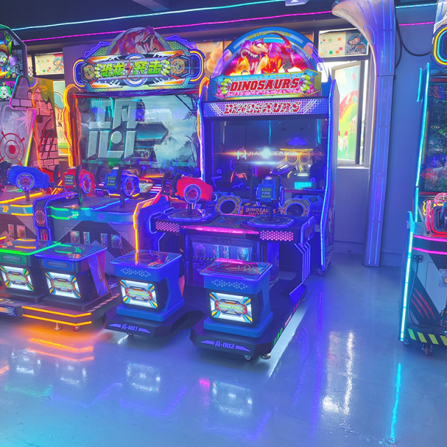 Indoor Big Screen Children's Coin-Operated Shooting Game Machine Indoor Gun Shooting Game Machine Simulator for Fun Entertainment Equipment