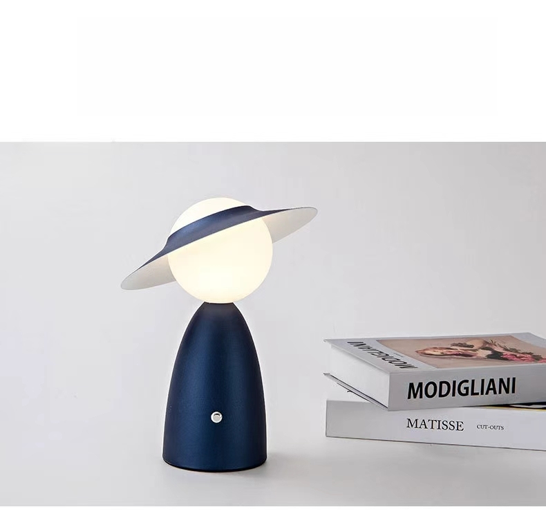 Rechargeable lamp