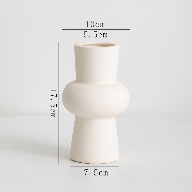 Ceramic Vase - Familiar Land