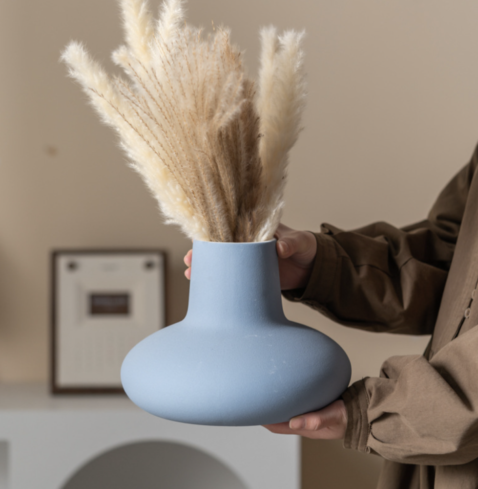 Ceramic Vase - Tono