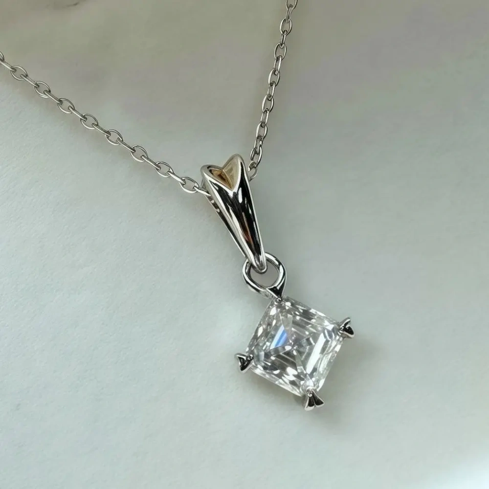 ShanLover Brand Hot Sales S925 Sterling Silver Asche Square Pendant Necklaces Jewelry 1ct Moissanite Diamond Necklace for Women
