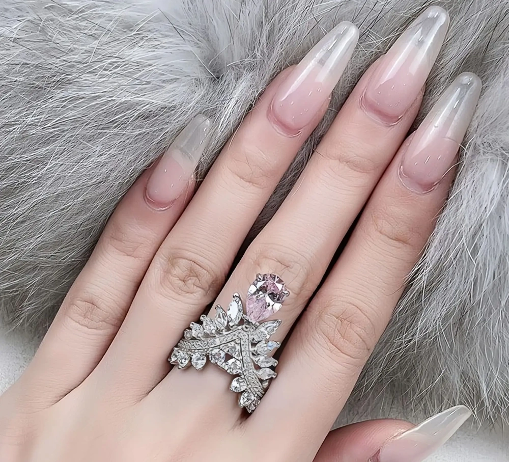 Winkin Winsin 2ct Pear-shaped 7*10 Feather Crown High-grade High-Carbon Diamond Pink S925 Silver Ring