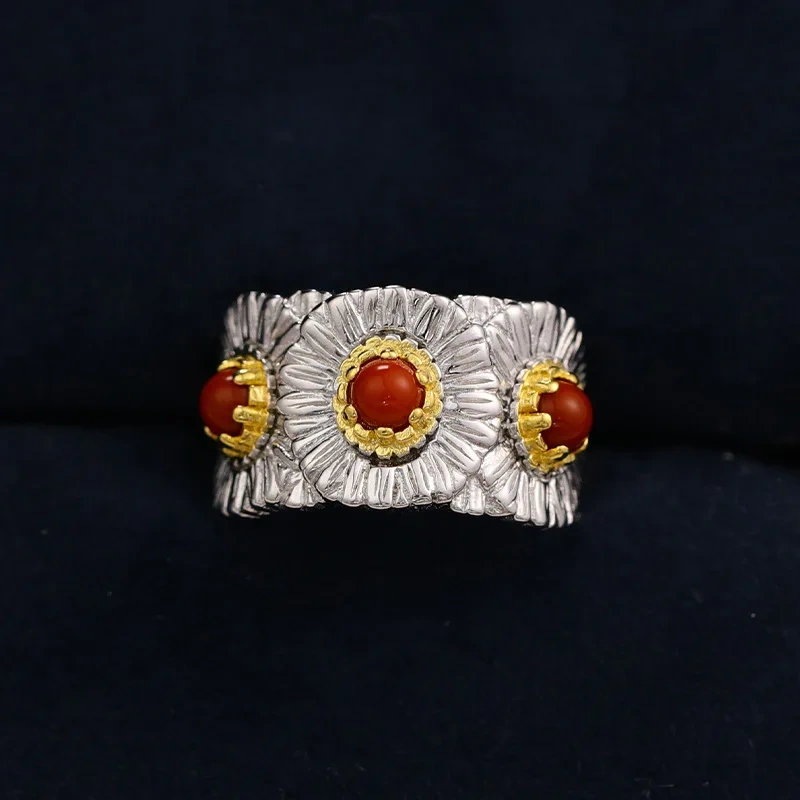 Mushan Luxury Brand The Italian Pure Silver Blue Agate Daisy Ring Was A Bestseller On Xiaohongshu During A Live Stream