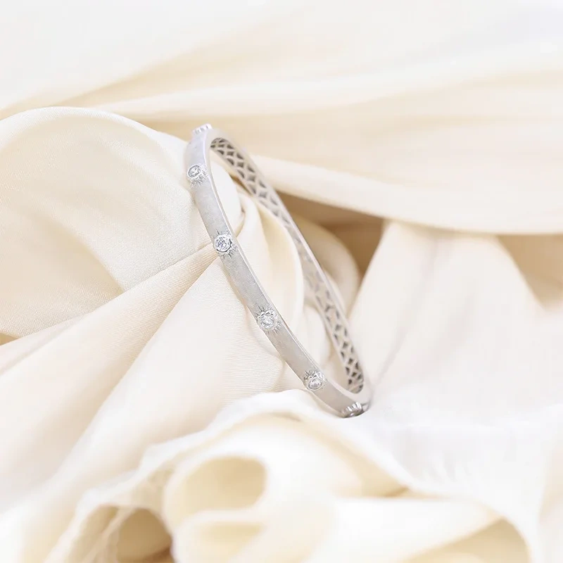 Mushan Luxury Brand Live-Streaming Best-Selling Italian Brushed Bracelet S925 Silver Plated 18k White Gold Bracelet For Women
