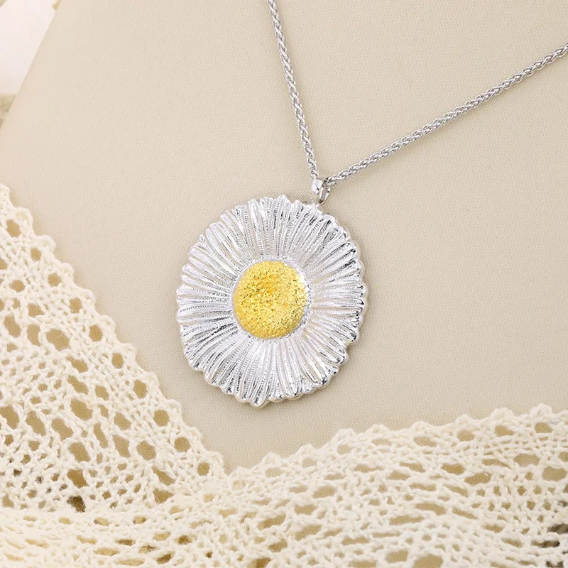 Mushan Luxury Brand Brushed Flower Daisy Necklace 18k Gold Plated 925 Sterling Silver Pendant Necklaces Fine Jewelry