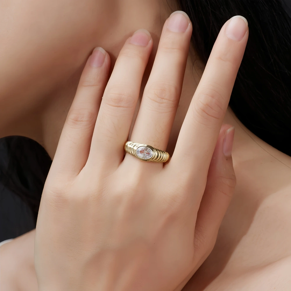 Veeie Veein Luxury Brand Hot Sales S925 Sterling Silver Ring With Moissanite  6*8 Oval Ring Women'S Thread Ring Jewelry