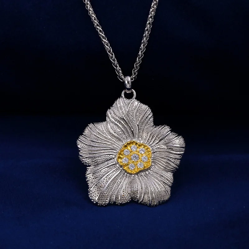Mushan Luxury Brand 18K Gold Plated Gardenia Flower Necklace 925 Sterling Silver Zircon Pendant Necklaces Fine Jewelry