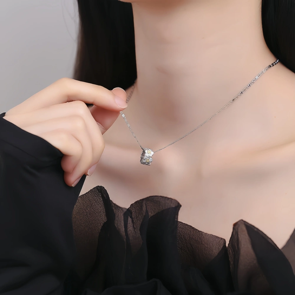 Mushan Luxury Brand S925 Silver Flower Cold Style Italian Brushed Small Daisy Pendant For Women