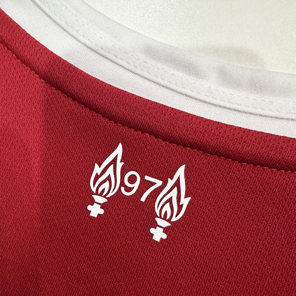 2025/2026 Liverpool Home Football Shirt