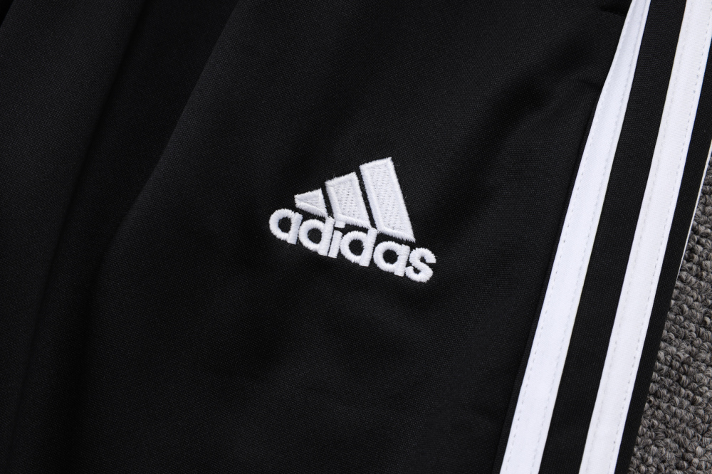 Juventus Training Kit (Jacket+Pants) White 2025/26