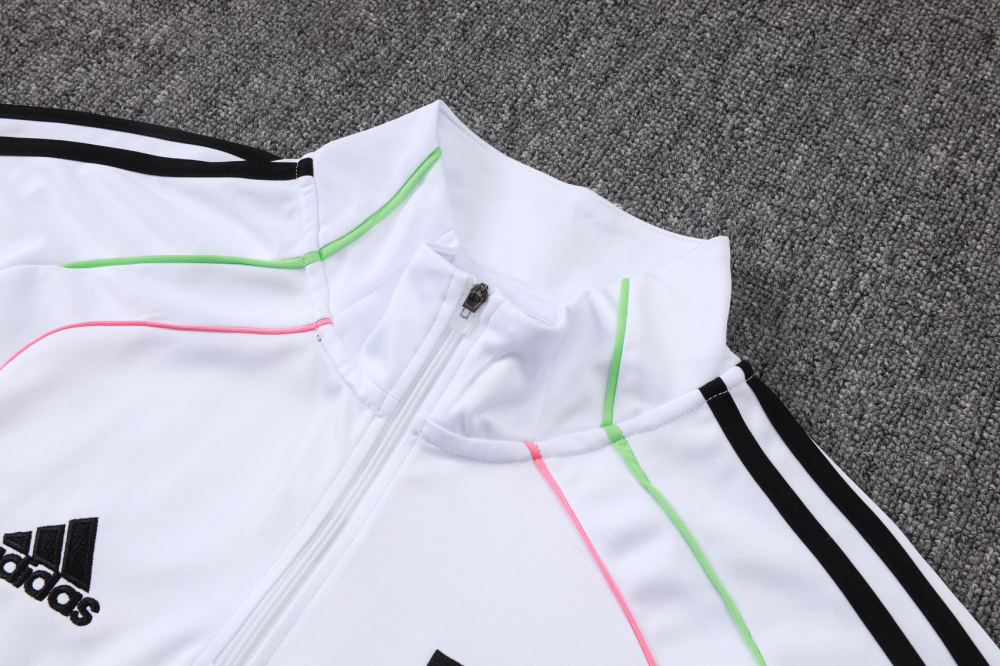 Juventus Training Kit (Sweatshirt+Pants) White 2025/26