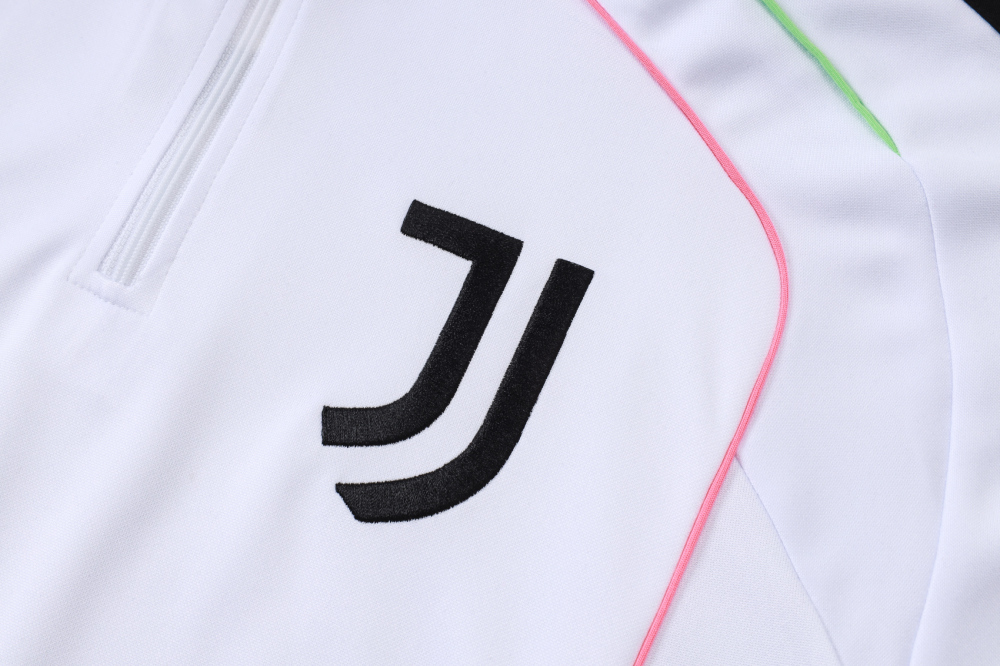 Juventus Training Kit (Sweatshirt+Pants) White 2025/26