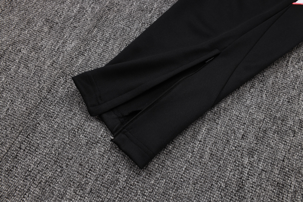 Juventus Training Kit (Jacket+Pants) White 2025/26