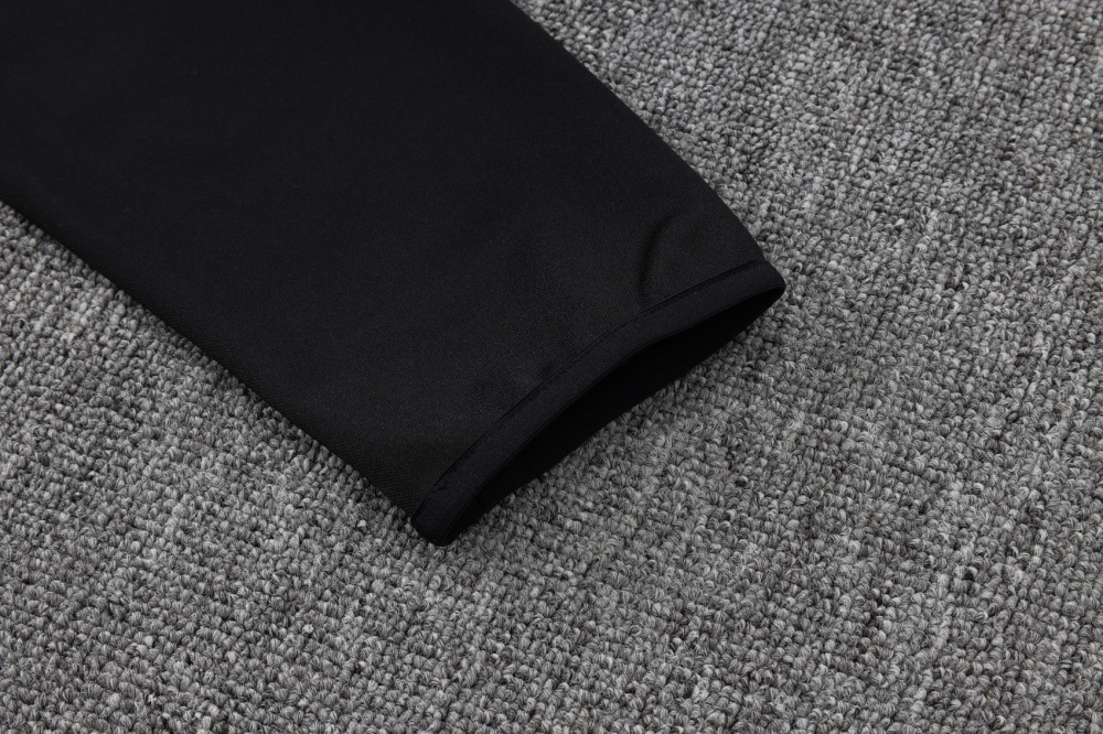 Liverpool Training Kit (Jacket+Pants) Black 2025/26