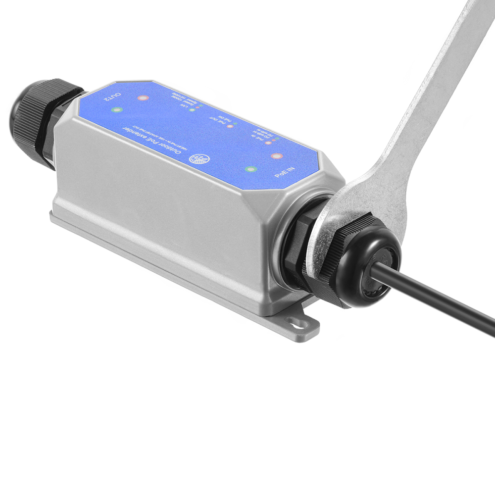 IP67 Outdoor Gigabit PoE Passthrough Switch - 1 In 1 Out Extender, IEEE802.3af/at/bt Powered 90W, 10/100/1000Mbps Ethernet, Metal Wall Mount Waterproof Plug and Play