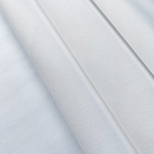 Plain weave fabric