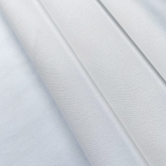 Plain weave fabric