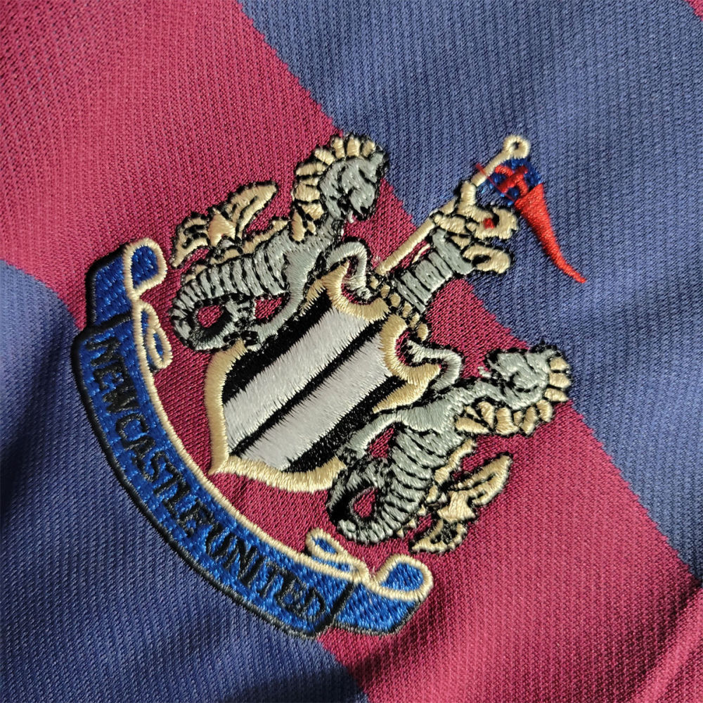 Retro Newcastle United 1995/96 Long Sleeve Away jersey Fan Version