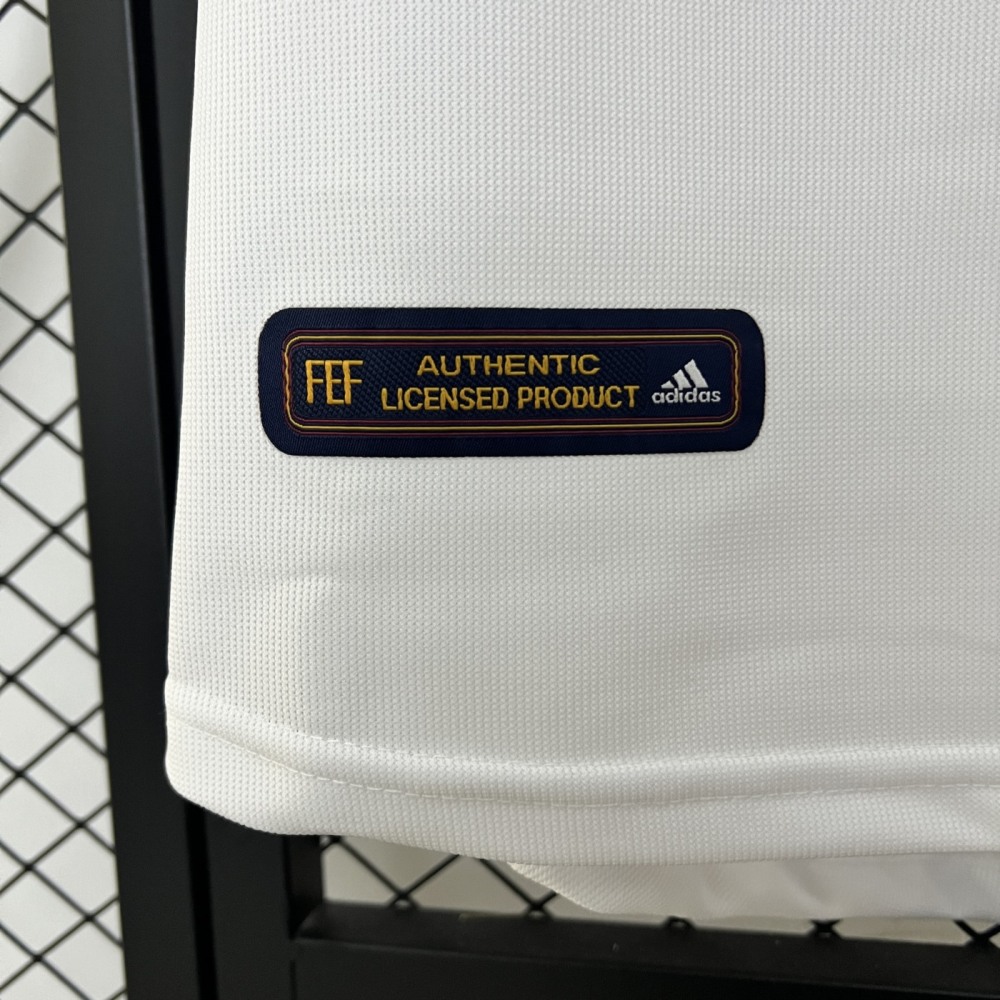 Retro Spain 2000 Away jersey Fan Version