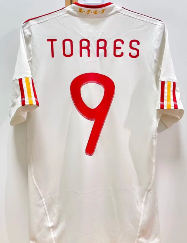 Retro Spain 2011 Away jersey Fan Version