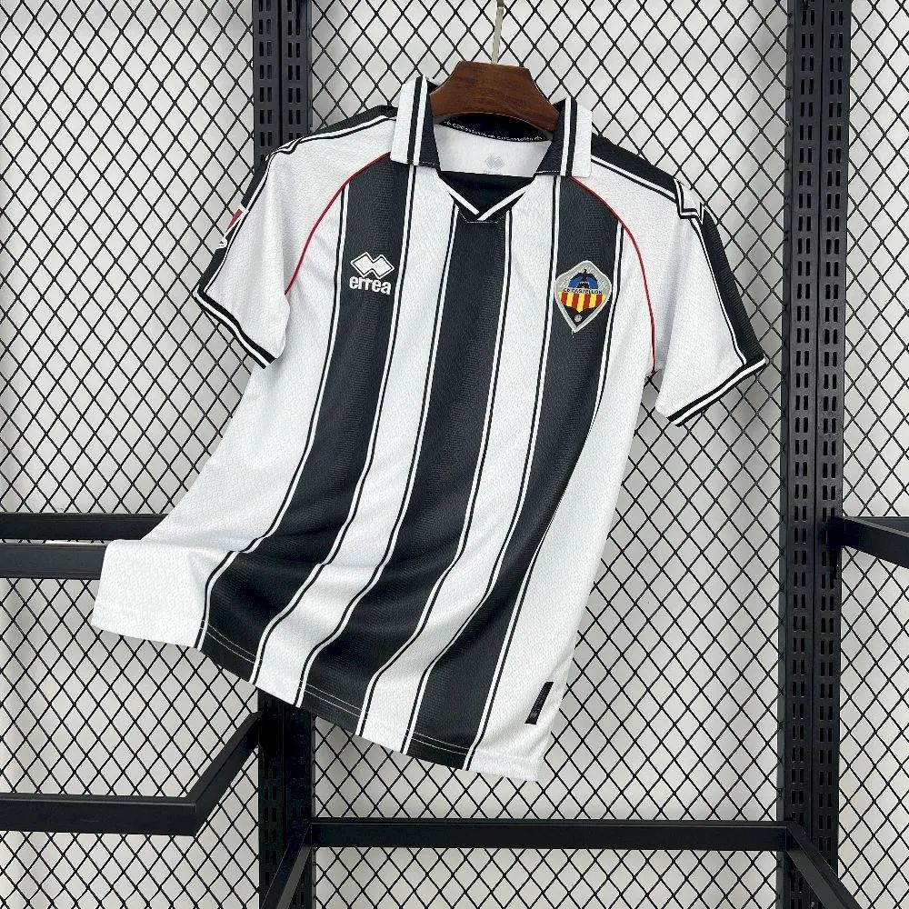 2025/26 Castellón Home Jersey Fan Version