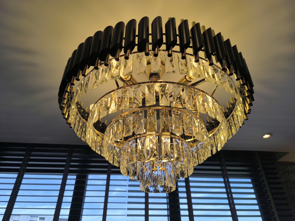 Radiant Reign Postmodern light luxury crystal chandelier living room villa round dining room chandelier bedroom study LED lamp
