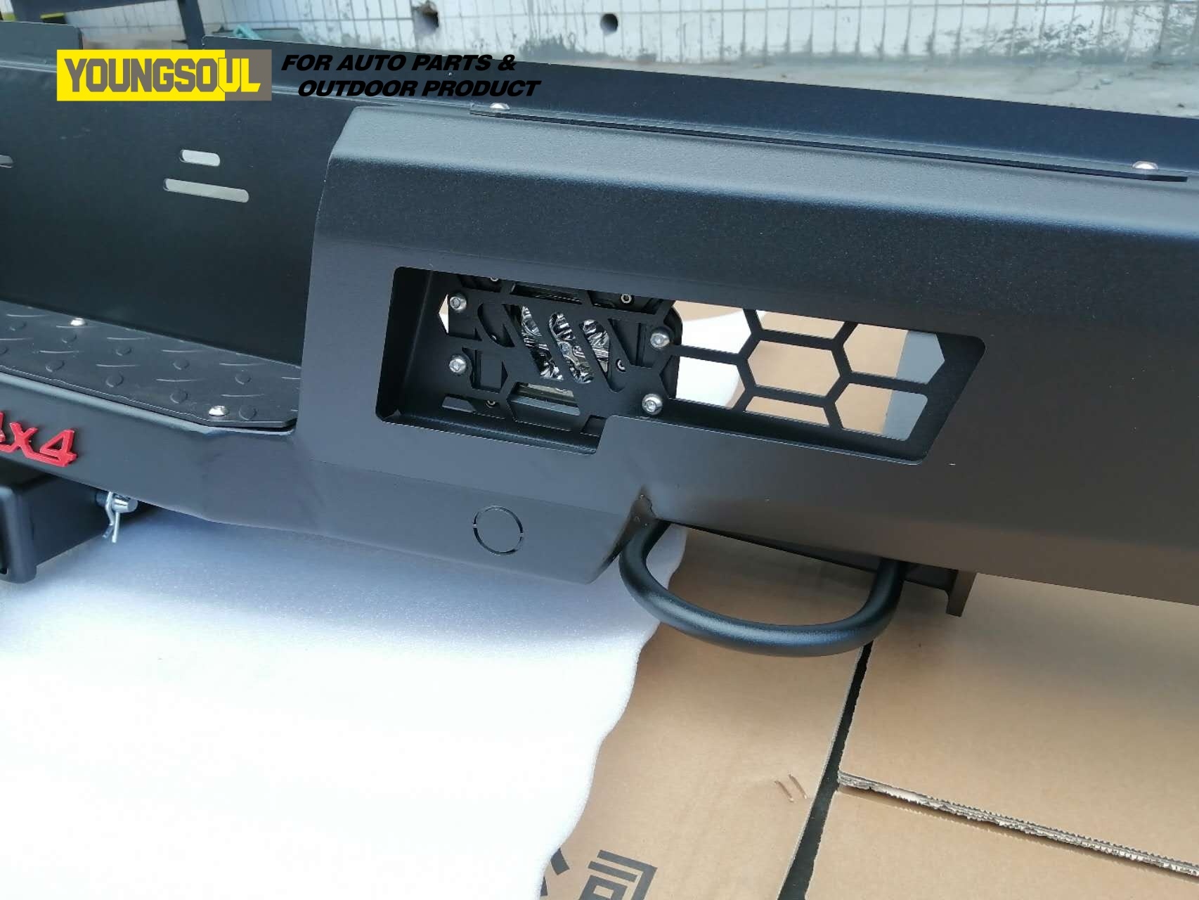 OEM Design Rear Bumper Bull Bar Car Rear Bumper Protector Guard Steel Rear Bull Bar for Hilux Revo Rocco Vigo Dmax