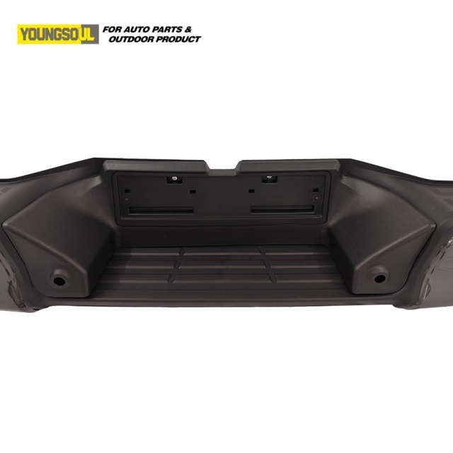 High Quality Electroplate Rear Step Bumper Guard Truck Body Spare Parts for Hilux Rocco 2018