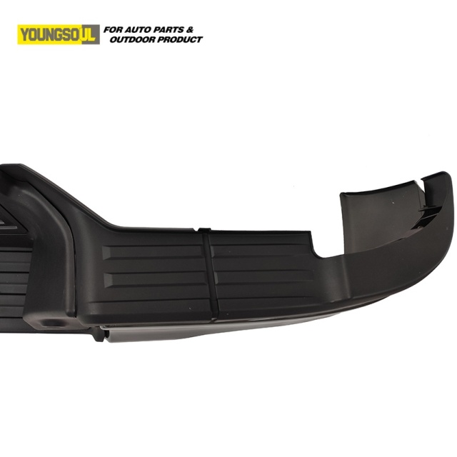 High Quality Electroplate Rear Step Bumper Guard Truck Body Spare Parts for Hilux Rocco 2018