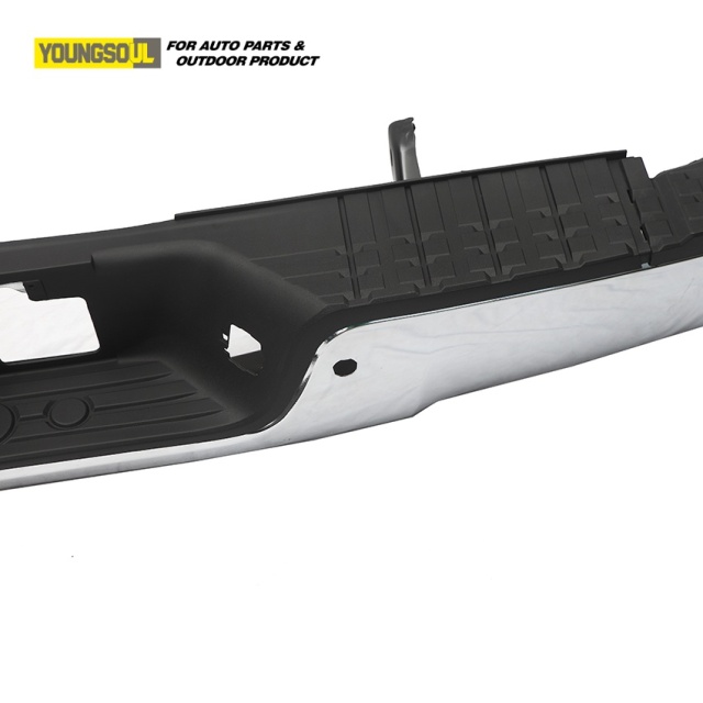 Factory Prices Wholesale Bumpers Parts Auto Back Rear Bumper Bar with High Quality Fit for Toyota Tundra