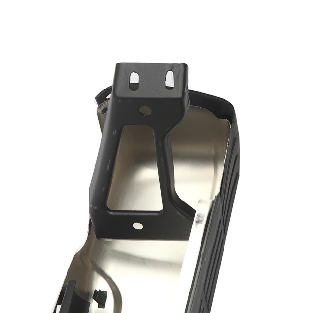Wholesale Auto Body Parts Factory Price Back Rear Electroplate Bumper Guard for Silverado 1999 2000 2001.         CP39 99-07 Silverado Rear Bumper