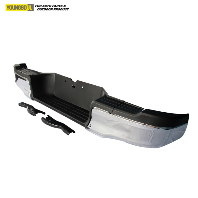 High Quality Electroplate Rear Bumper Single Outlet Rear Step Bar Bumper Car Accessories for Hilux Revo 2015 2016 2017
