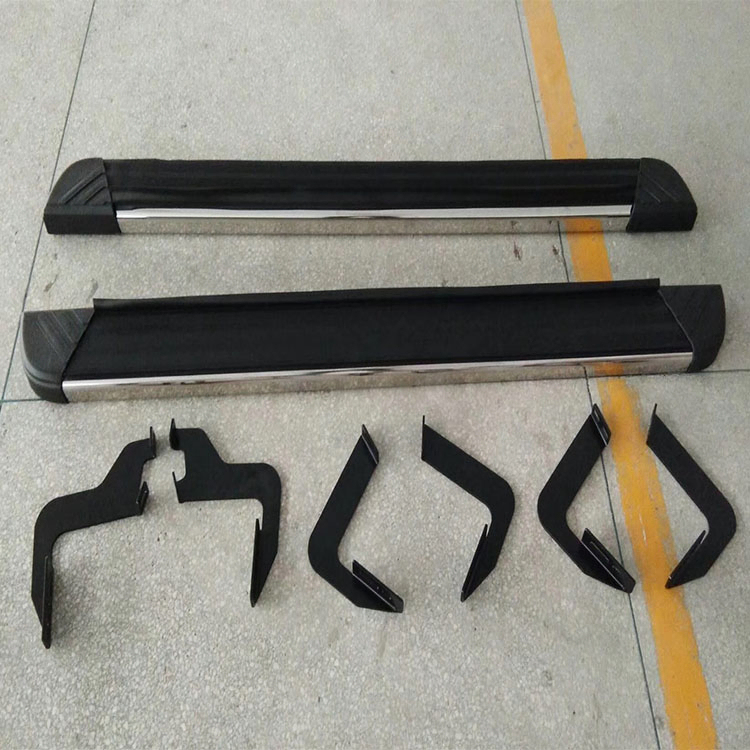 Universal Car Accessories Steel Car Side Running Boards Pedal Side Steps for Fortuner 2016-2021