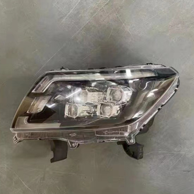 Youngsoul Auto Lighting Systems Headlamp Suitable for Np300 Refurbished Car Modification Headlight Original Car Parts