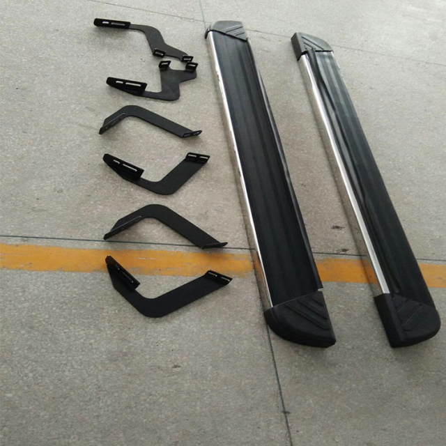 Universal Car Accessories Steel Car Side Running Boards Pedal Side Steps for Fortuner 2016-2021