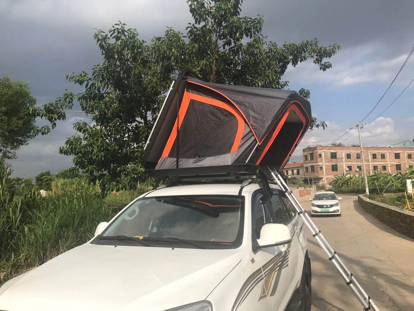 Youngsoul Quick Automatic Opening Camping Hiking Waterproof Aluminum Triangle Car Roof Top Tent