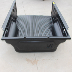 4X4 Pick up Truck Auto Parts Hilux Bedliner Truck Bedliners Bed Liner for Nissan Navara Np300